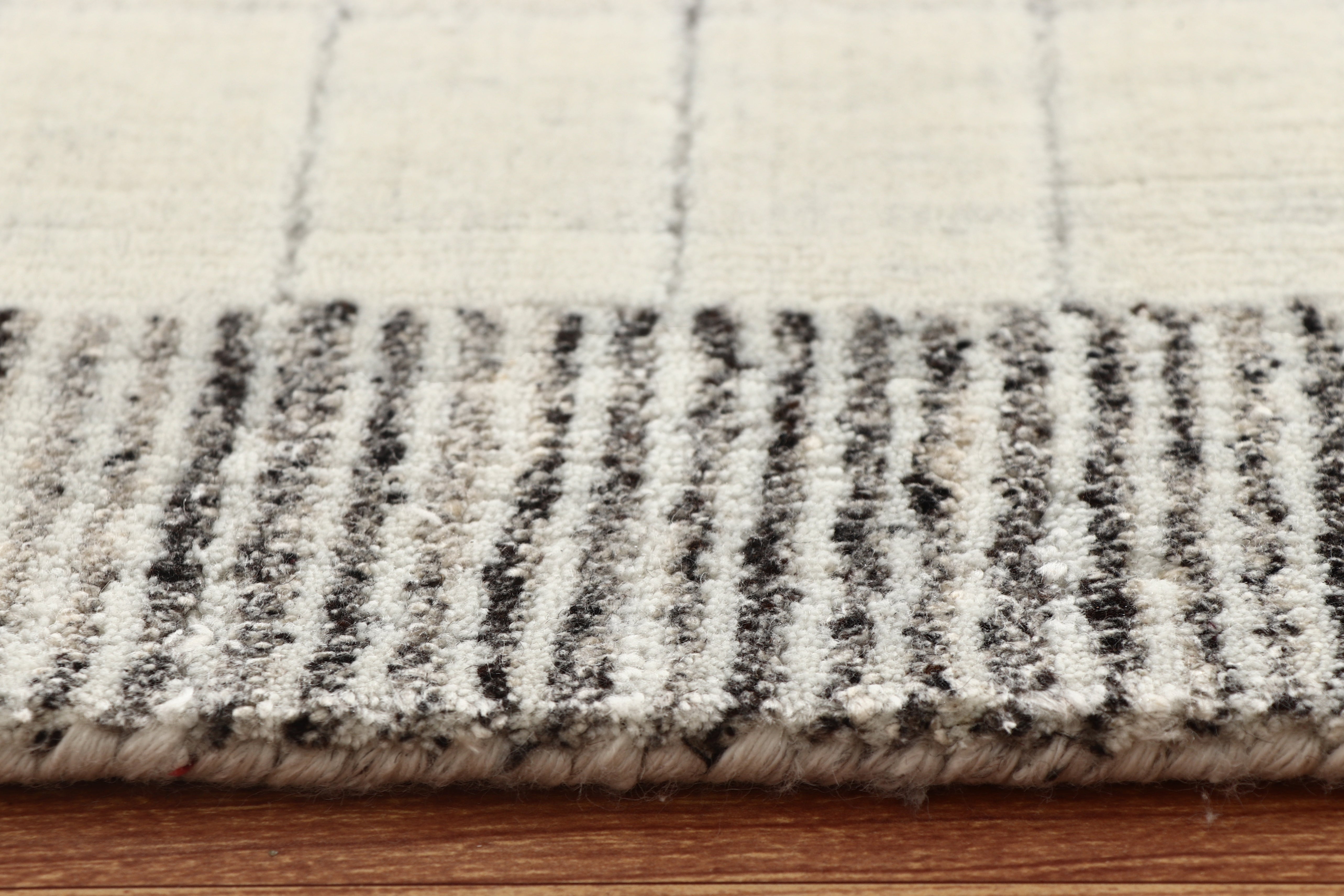 NZ WOOL PANDORA-CREAMGREY