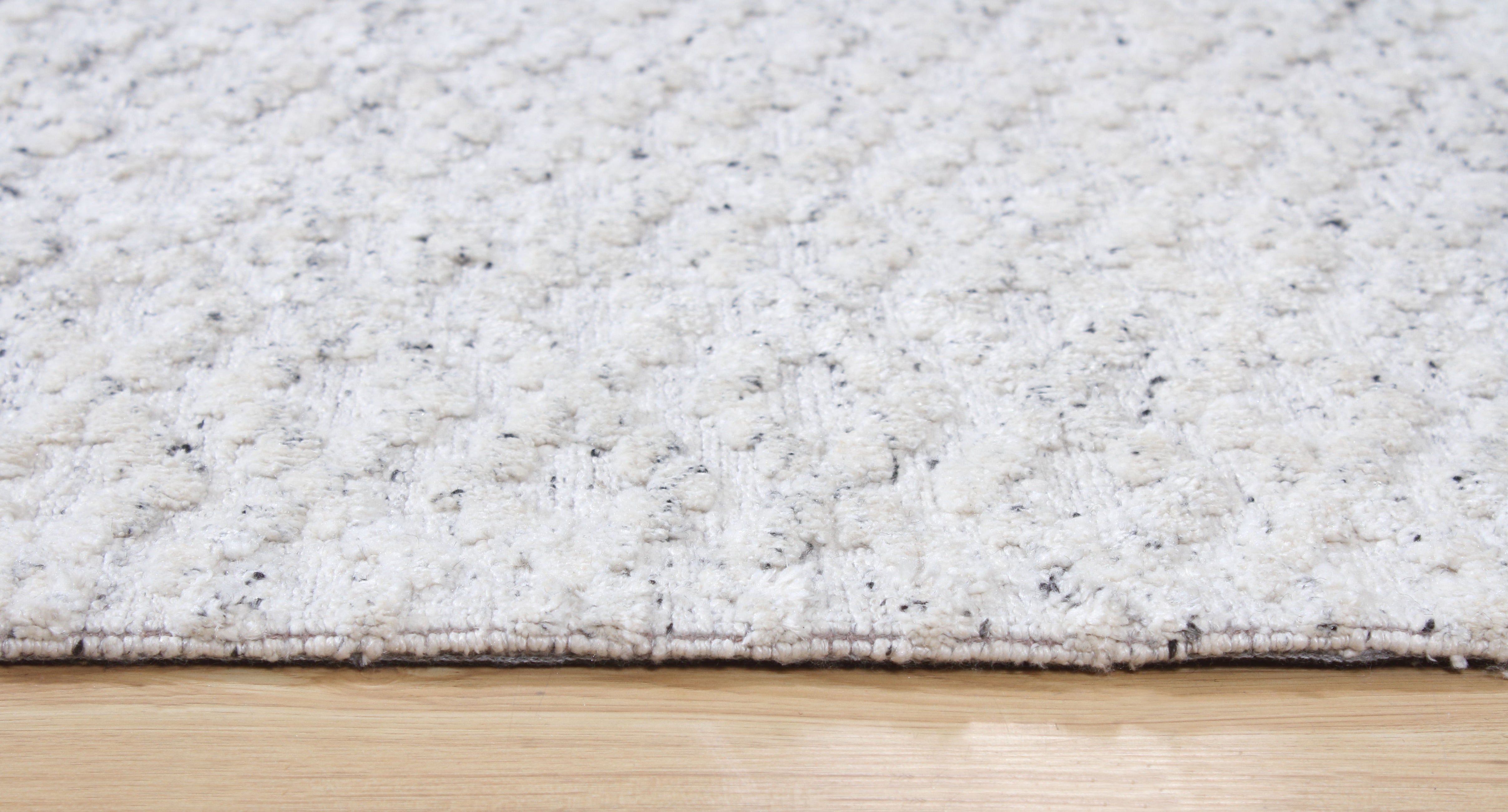 NZ WOOL AUCKLAND-IVORY